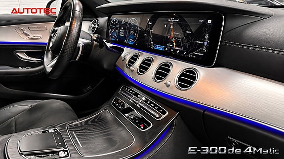 Mercedes-Benz E300 20 of 26