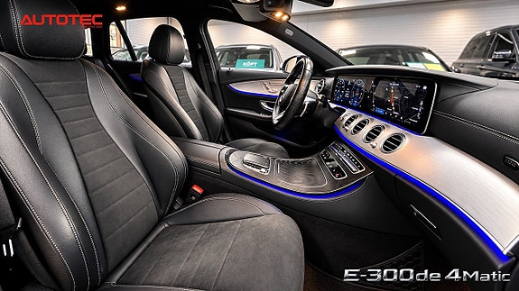 Mercedes-Benz E300 19 of 26