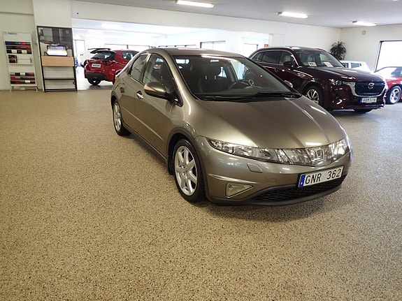 Honda Civic 11 of 17