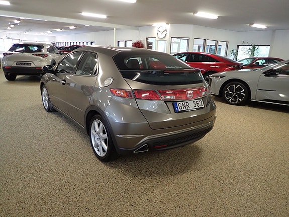 Honda Civic 6 of 17