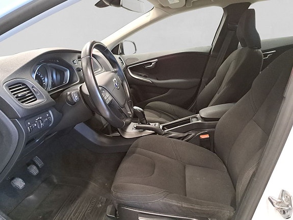 Volvo V40 5 of 8