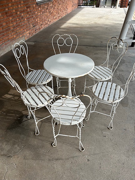 Product image 1 of 4