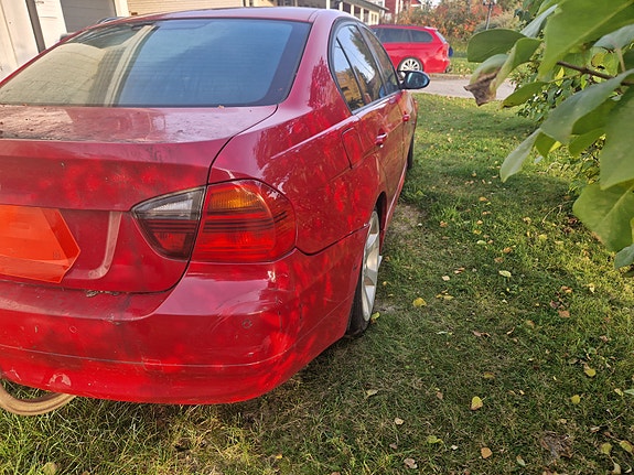 BMW 320d 5 of 9