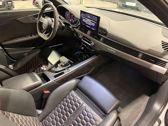 Audi RS4 12 of 20
