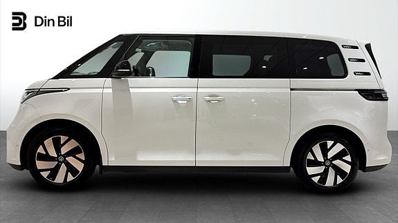 Volkswagen ID. Buzz 2 of 12