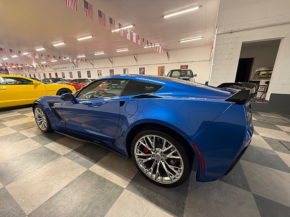 Chevrolet Corvette 7 of 30