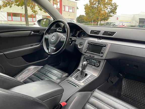 Volkswagen Passat 5 of 6