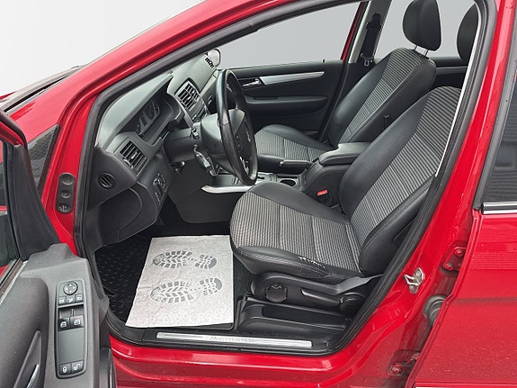 Mercedes-Benz B180 6 of 12