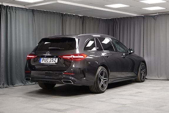 Mercedes-Benz C300 e 12 of 27