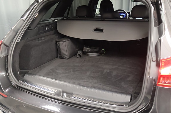 Mercedes-Benz C300 e 14 of 27