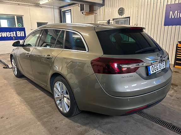 Opel Insignia 3 of 7