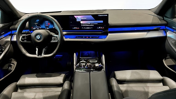 BMW 530e 4 of 9