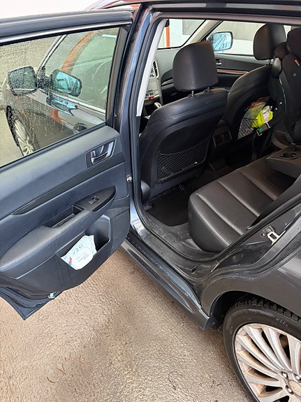 Subaru Legacy 15 of 16