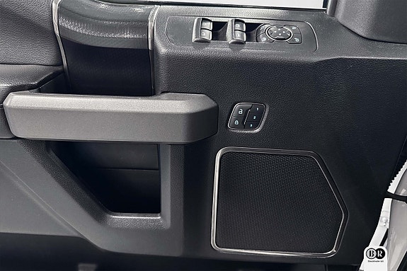 Ford F-150 21 of 26