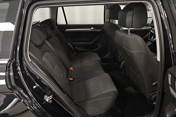Volkswagen Passat 8 of 9