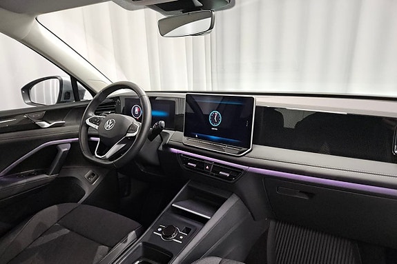 Volkswagen Tiguan 7 of 13