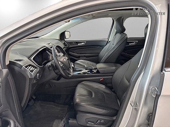 Ford Edge 8 of 14