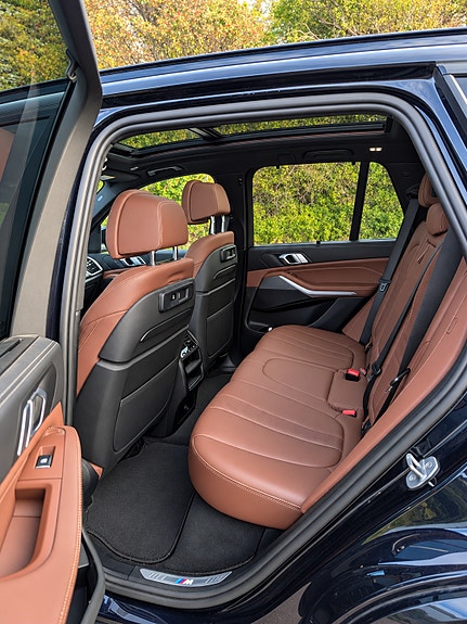 BMW X5 8 of 12
