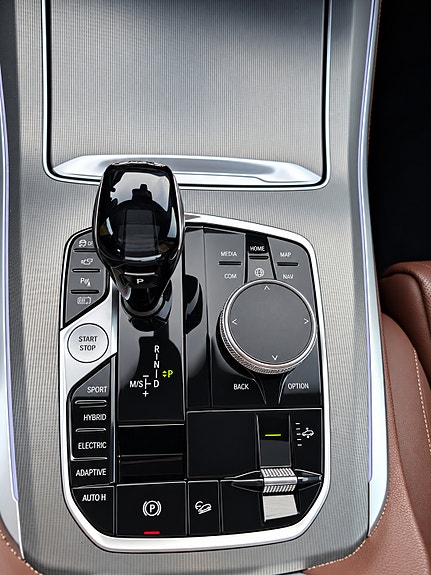 BMW X5 10 of 12
