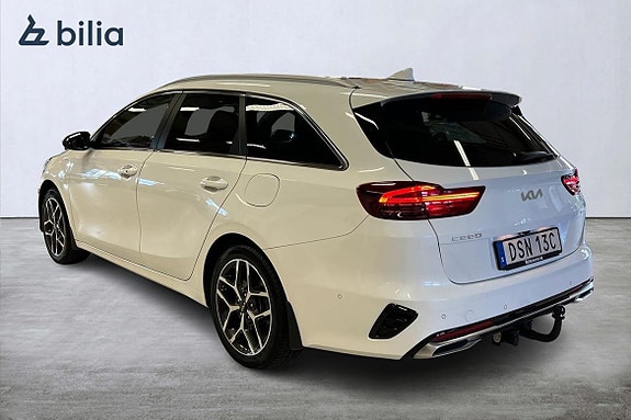 Kia Ceed 2 of 14