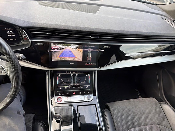 Audi SQ7 12 of 29
