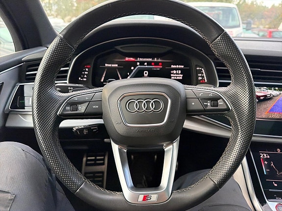 Audi SQ7 27 of 29