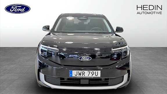 Ford Explorer 2 of 12