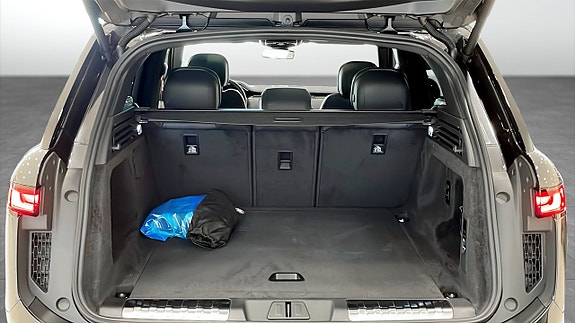 Land Rover Range Rover Sport 10 of 11