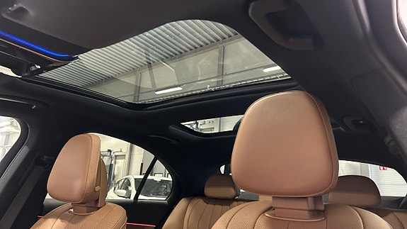 Mercedes-Benz E400 e 8 of 9