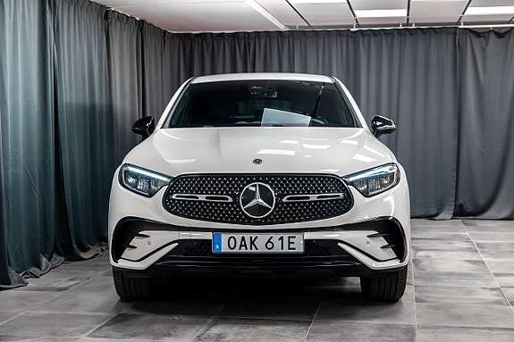 Mercedes-Benz GLC300 de 4 of 28