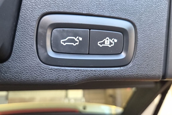 Volvo XC60 21 of 23
