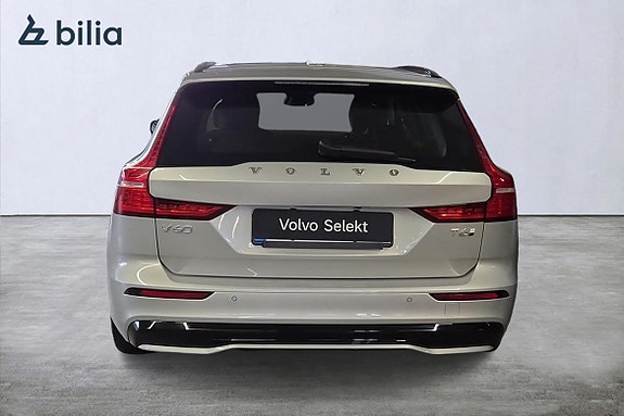 Volvo V60 9 of 23
