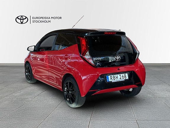 Toyota Aygo X 3 of 11