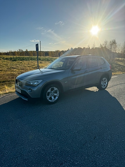 BMW X1 3 of 10