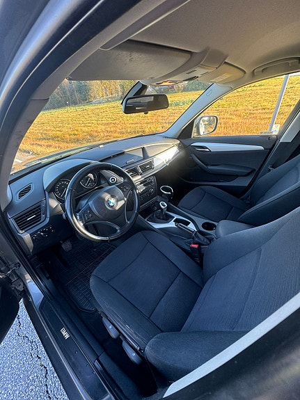 BMW X1 8 of 10
