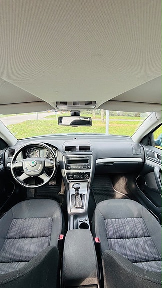 Skoda Octavia 12 of 12