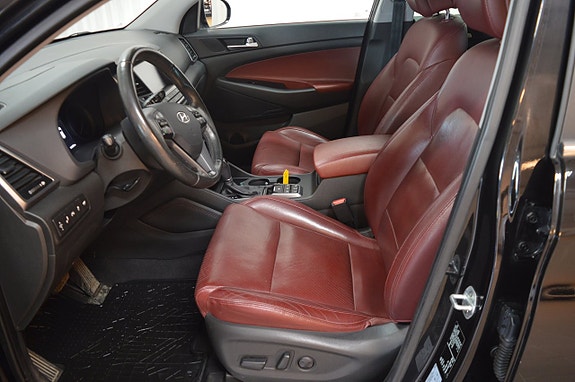 Hyundai Tucson 10 of 25