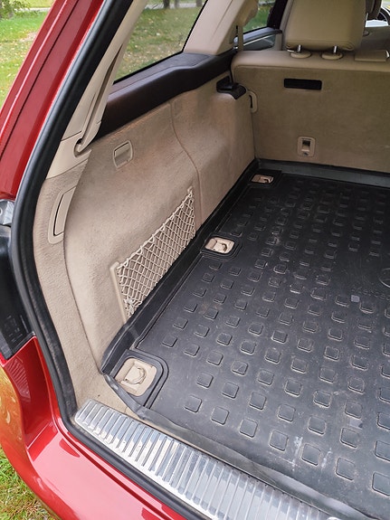 Mercedes-Benz E300 10 of 30