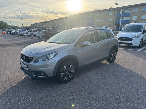 Peugeot 3 of 4