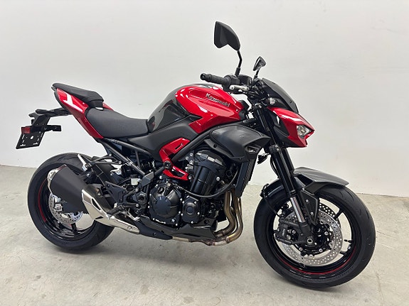 Kawasaki Z900 2027 Nu hemma i butiken 2 of 9