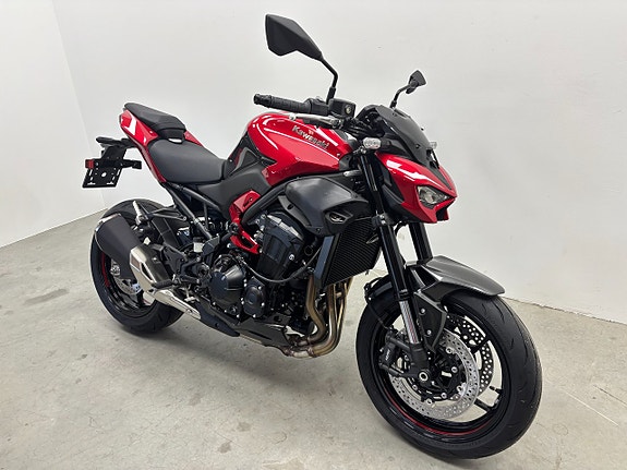 Kawasaki Z900 2027 Nu hemma i butiken 3 of 9