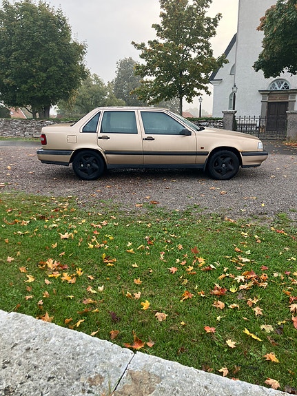 Volvo 850 4 of 12