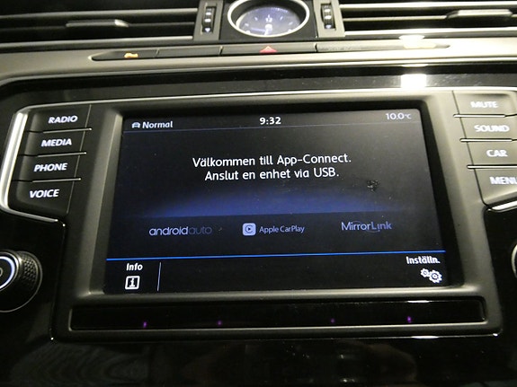 Volkswagen Passat 23 of 23