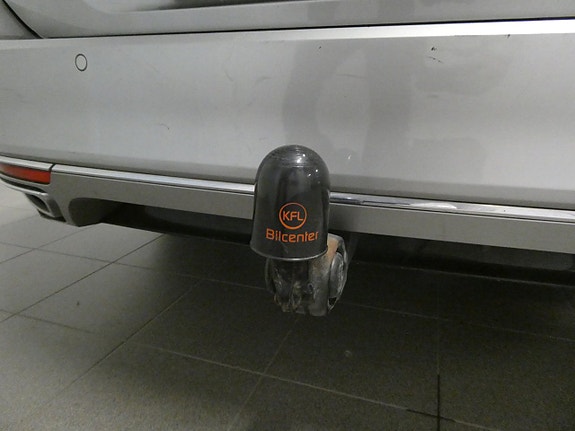 Volkswagen Passat 11 of 23