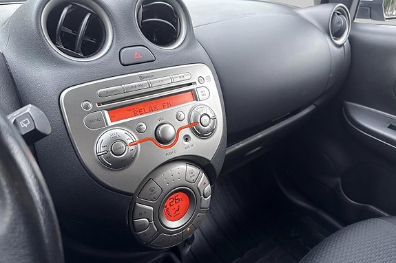 Nissan Micra 27 of 27