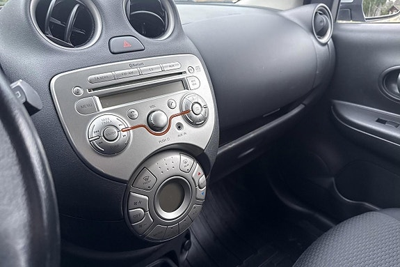 Nissan Micra 23 of 27
