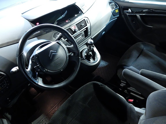 Citroen Grand C4 Picasso 10 of 11