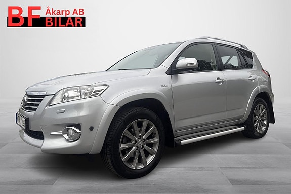 Toyota RAV4 10 of 27