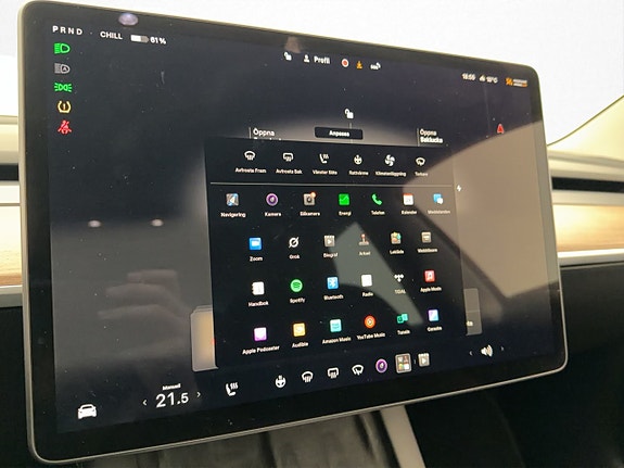 Tesla Model 3 24 of 30