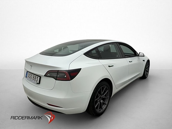 Tesla Model 3 9 of 30
